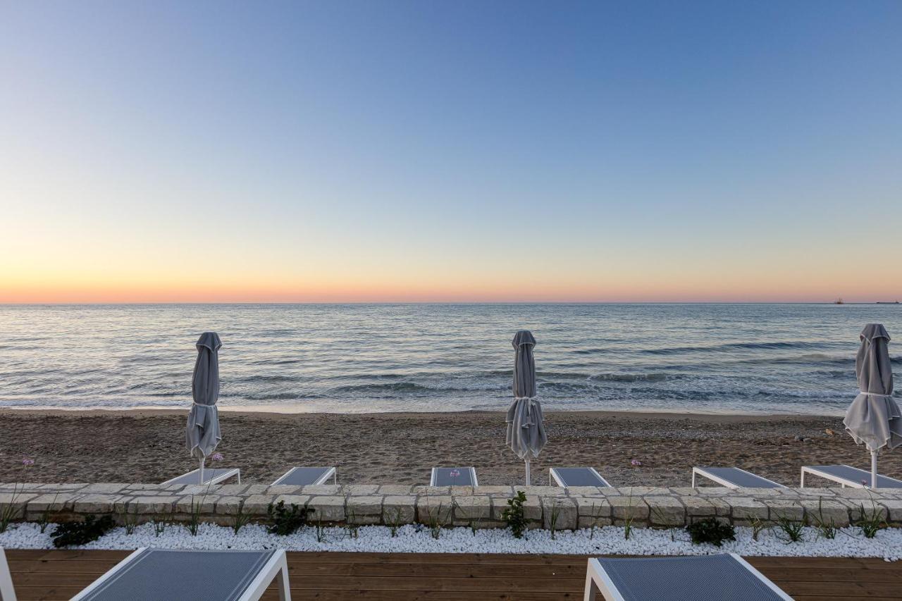 North Coast Seaside Suites Rethymno Esterno foto